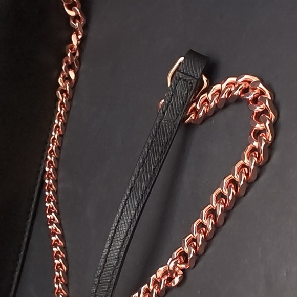 Ted Baker Nara Woman's Black Leather Crosshatch Crossbody/Clutch Bag. - Picture 4 of 11